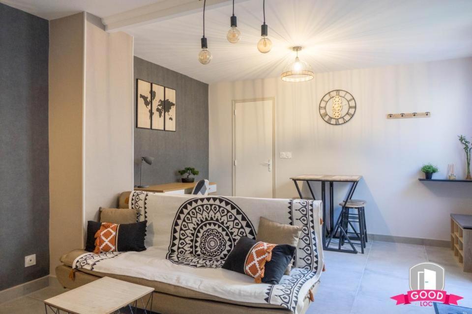 Appartement La Coquille d'Orléans avec sa cour Extérieur photo